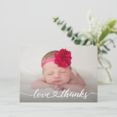Love & Thanks Heart script Newborn Photo Baby Girl Bedankkaart (Staand voorkant)