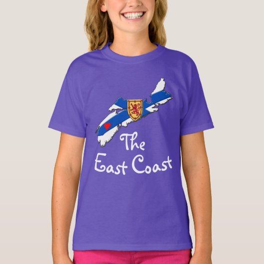 Love the East Coast Heart Nova Scotia shirt (Voorkant)