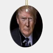 Love Trump Ceramic Ornament (Rechts)