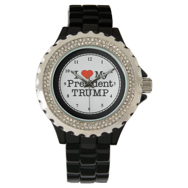 Love Trump Horloge (Voorkant)