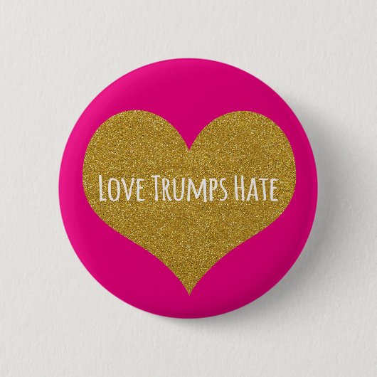 Love Trumps Hate Gold Glitter Heart Button (Voorkant)