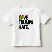 Love Trumps Hate Kinder Shirts (Voorkant)