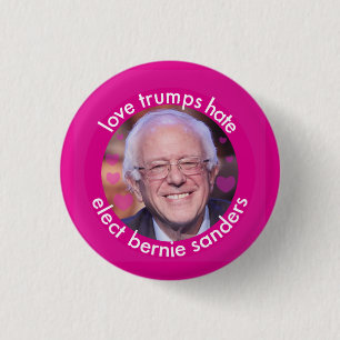 Love Trumps Hate (klein) Ronde Button 3,2 Cm
