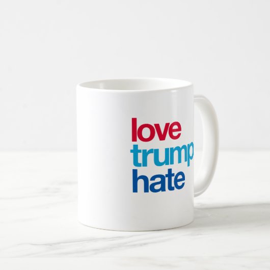 Love Trumps Hate Koffiemok (Voorkant rechts)