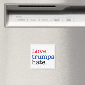 Love Trumps Hate Magneet (Insitu (Vaatwasser))