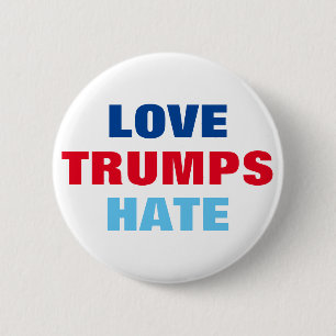 Love Trumps Hate Ronde Button 5,7 Cm