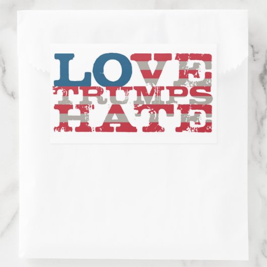 Love Trumps Hate Sticker (Tas)
