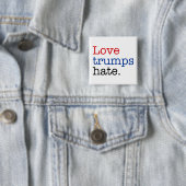 Love Trumps Hate Vierkante Button 5,1 Cm (In situ)