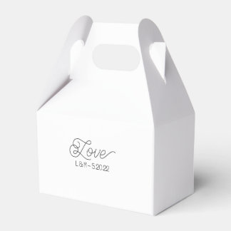 "Love" Wedding Gift Box for Dessert Bar, White Bedankdoosjes