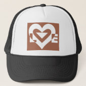 Love White on Brown Trucker Pet (Voorkant)