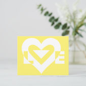 Love White on Yellow Briefkaart (Staand voorkant)