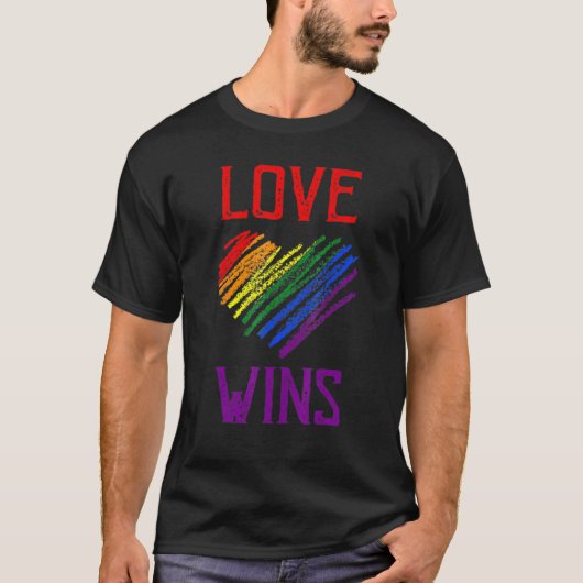 Love Win Rainbow Peace Sign Pride Lesbian T-shirt (Voorkant)