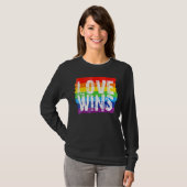 Love Win Rainbow Peace Sign Pride Lesbian T-shirt (Voorkant volledig)