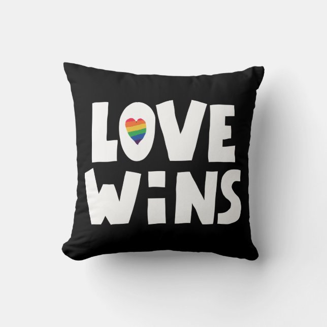 Love Wins Kussen (Voorkant)