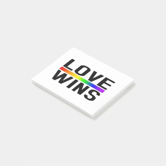 Love Wins - LGBTQ+ Pride  Post-it® Notes (Schuin)