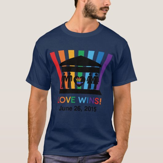 Love Wins, met het We R1 Campaign T-shirt (Voorkant)