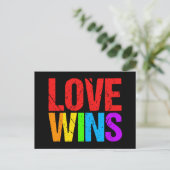 Love Wins Rainbow Gay Pride LGBTQ Briefkaart (Staand voorkant)