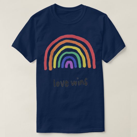 Love Wins Rainbow LGBT T-shirt (Design voorkant)