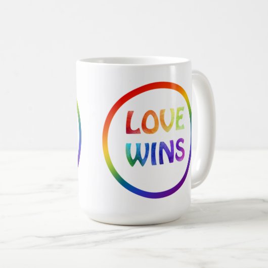 Love Wins Rainbow Pride Koffiemok (Voorkant rechts)