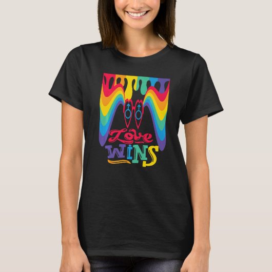 Love Wins Rainbow with Mars Symbol for Gay Love   T-shirt (Voorkant)