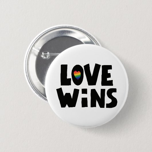 Love Wins Ronde Button 5,7 Cm (Voorkant /achterkant)