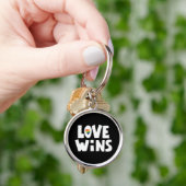 Love Wins Sleutelhanger (Hand)