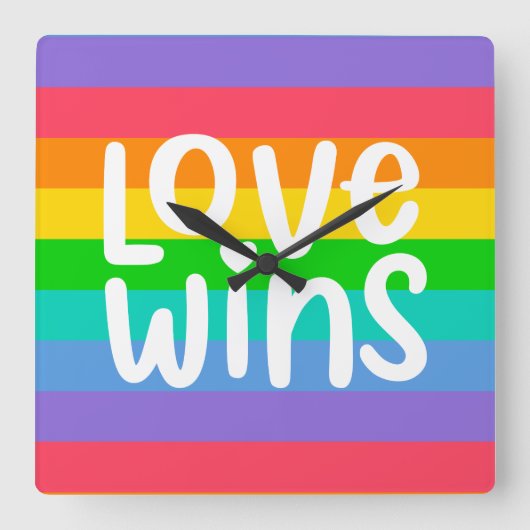 Love Wins Vierkante Klok (Voorkant)