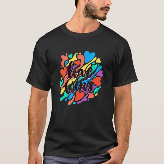 Love wint trots LGBT T-shirt (Voorkant)
