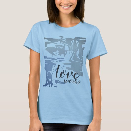 "Love works" Gray Blue Batik like Island Pattern T T-shirt (Voorkant)