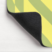 Love Yellow on Sage Green Muismat (Hoek)