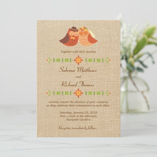 Lovebird Uilen op Burlap Wedding Kaart (Staand voorkant)