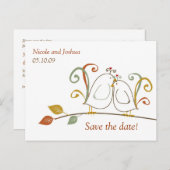 Lovebirds op takken Save the Dates Aankondigingskaart (Voorkant / Achterkant)