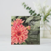 Lovely Coral Dahlia Wedding Invitation Kaart (Staand voorkant)