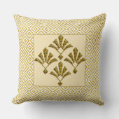 Lovely Gold Art Deco Motif Cushion. Kussen (Voorkant)