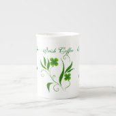 Lovely Green Shamrocks Irish Coffee Mok (Voorkant)