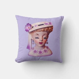 Lovely Lady Head Vase Purple Flowers uit de jaren  Kussen