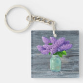Lovely Lilacs in Rustic Mason Jar Sleutelhanger (Voorkant)