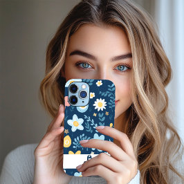 Lovely Lily iPhone Case iPhone 13 Hoesje