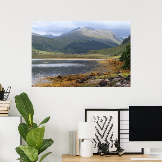 Lovely Loch Sunart, Schotland Poster (Thuiskantoor)