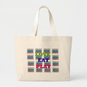 Lovely Love Eat Play Hakuna Matata Kenya shield gi Grote Tote Bag