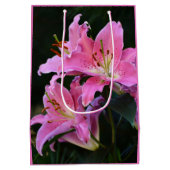Lovely Pink Lily Blooms Floral Medium Cadeauzakje (Achterkant)