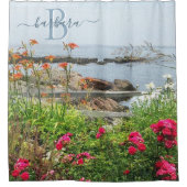 Lovely Schilderachtig Garden Seascape Monogram Douchegordijn (Voorkant)
