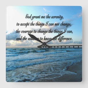 LOVELY SERENITY PRAYER OCEAN EN WAVT FOTO VIERKANTE KLOK