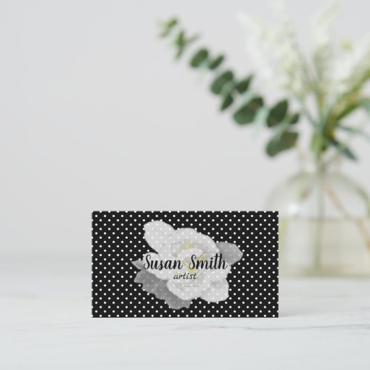 Lovely White Gardenia Flower Black White Polka Dot Visitekaartje (Staand voorkant)