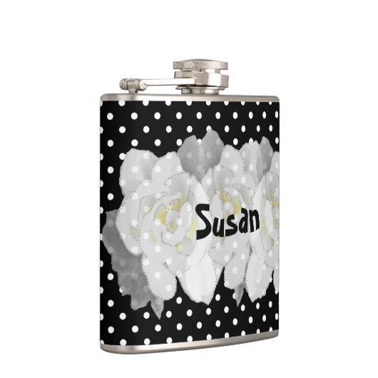 Lovely White Gardenia Flowers on Black and White Heupfles (Rechts)