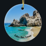 Lover Beach, Cabo San Lucas Keramisch Ornament<br><div class="desc">Lover's Beach is de grootste strandattractie in Cabo San Lucas. Zon,  zand en mooi water houden de mensen overdag bezig.</div>