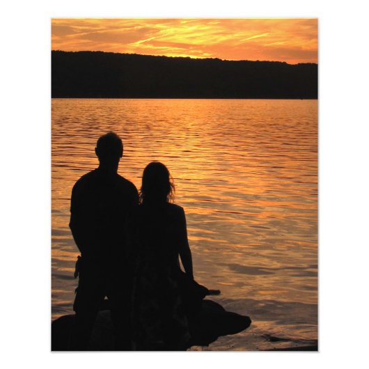 Lovers bij Sunset Lake Photo Print Foto Afdruk (Voorkant)