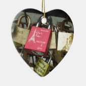 Lovers Bridge - Paris Love Locks, Frankrijk - Zoom Keramisch Ornament (Rechts)