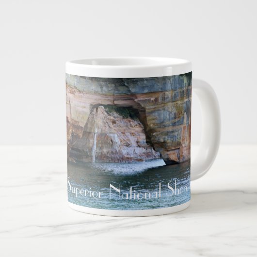Lover's Cove Grote Koffiekop (Voorkant rechts)