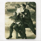 Lovers Secrets Sexy Pin-up Couple Love Muismat (Voorkant)